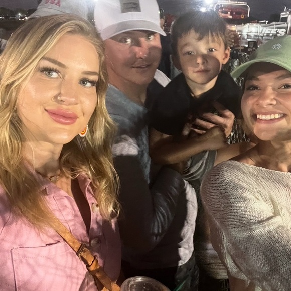 Meet your Posher, Ashley - Picture 14 of 15